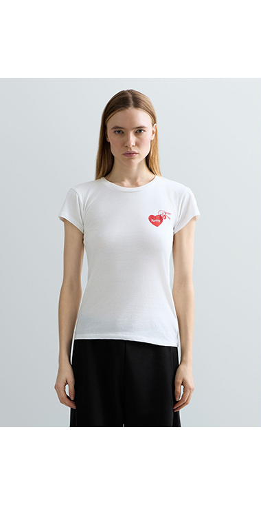 コットンジャージーハートプリントTシャツ